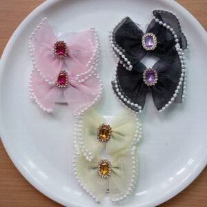 Pearl Big Bow
(Any 4 Piece)
